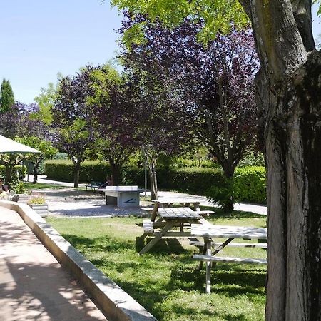 Camping Forcalquier Les routes de Provence Hotel Exterior foto