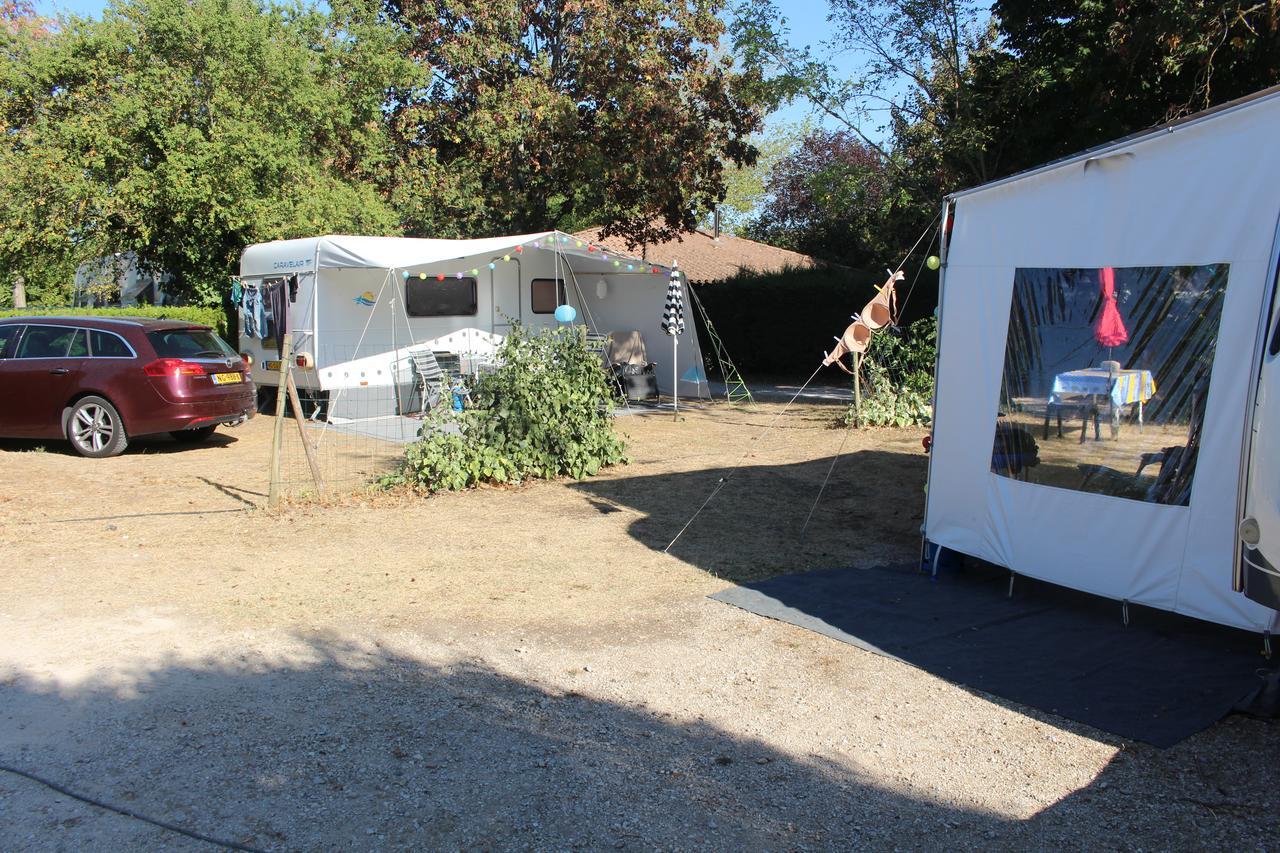 Camping Forcalquier Les routes de Provence Hotel Exterior foto